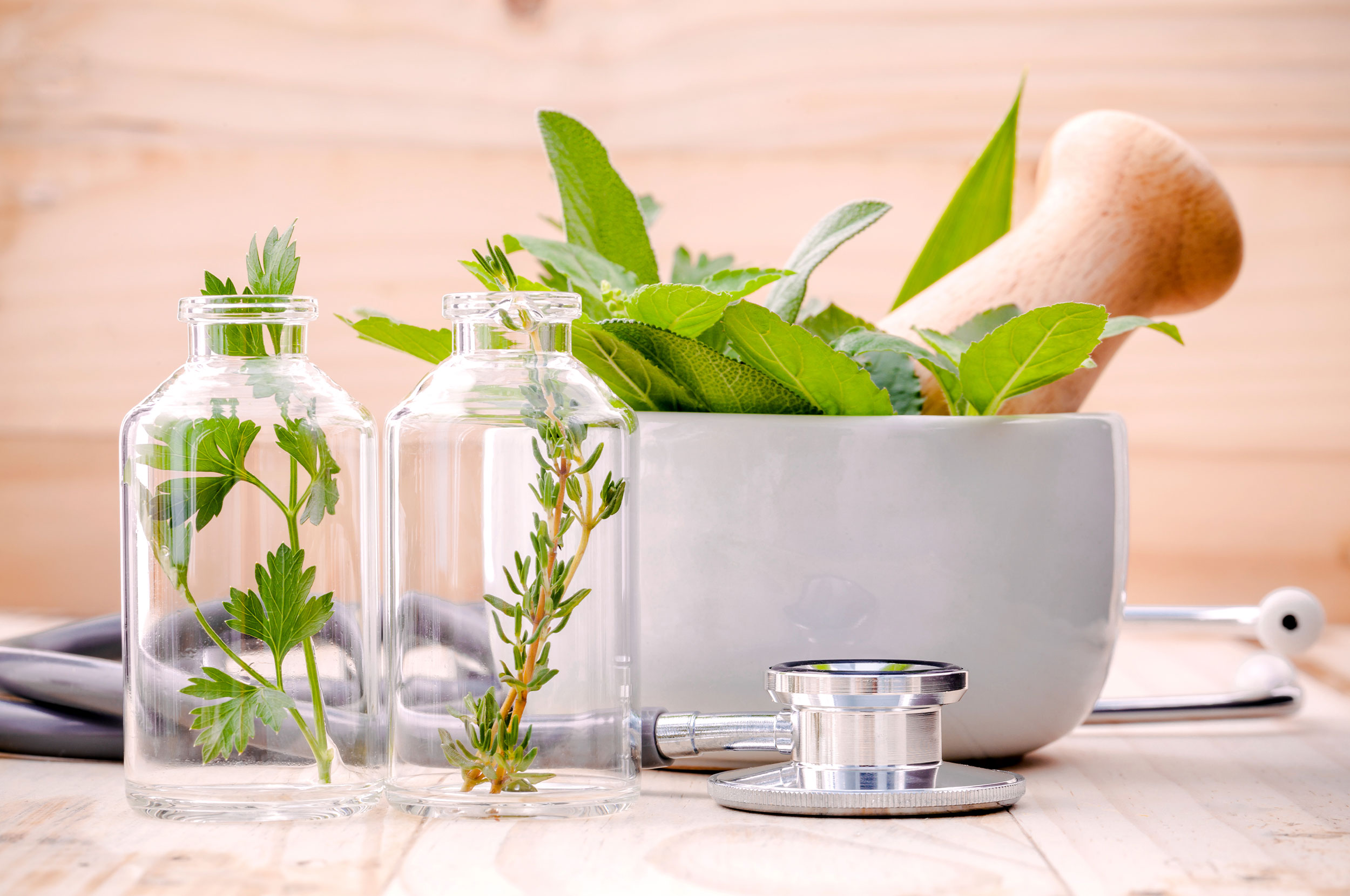 produit naturel - plantes - médecine alternative
