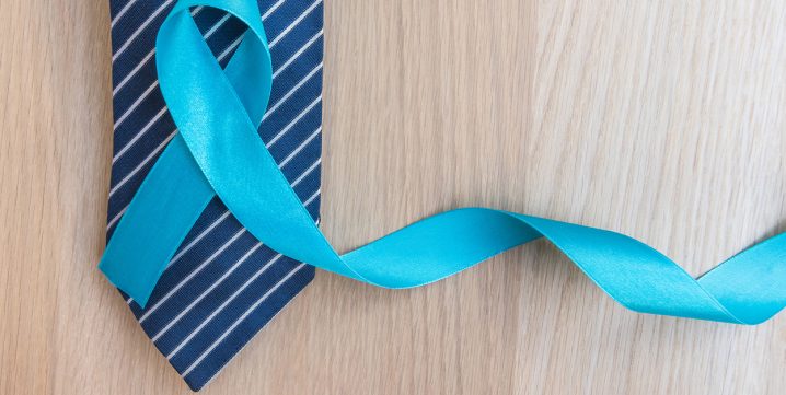 ruban sensibilisation de la prostate sur une cravate